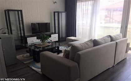 Cho thuê căn hộ dich vụ 2 phòng ngủ cao cấp tại phố Kim Mã gần Lotte, Daewoo